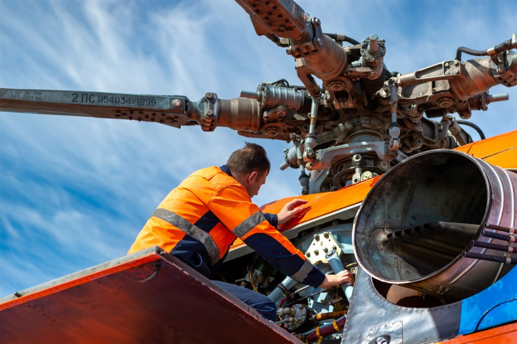 aircraft line maintenance.jpg